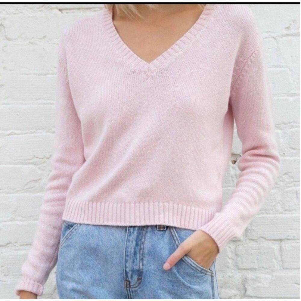 Brandy Melville Leigh Pink V-Neck Wool Blend Knit Sweater